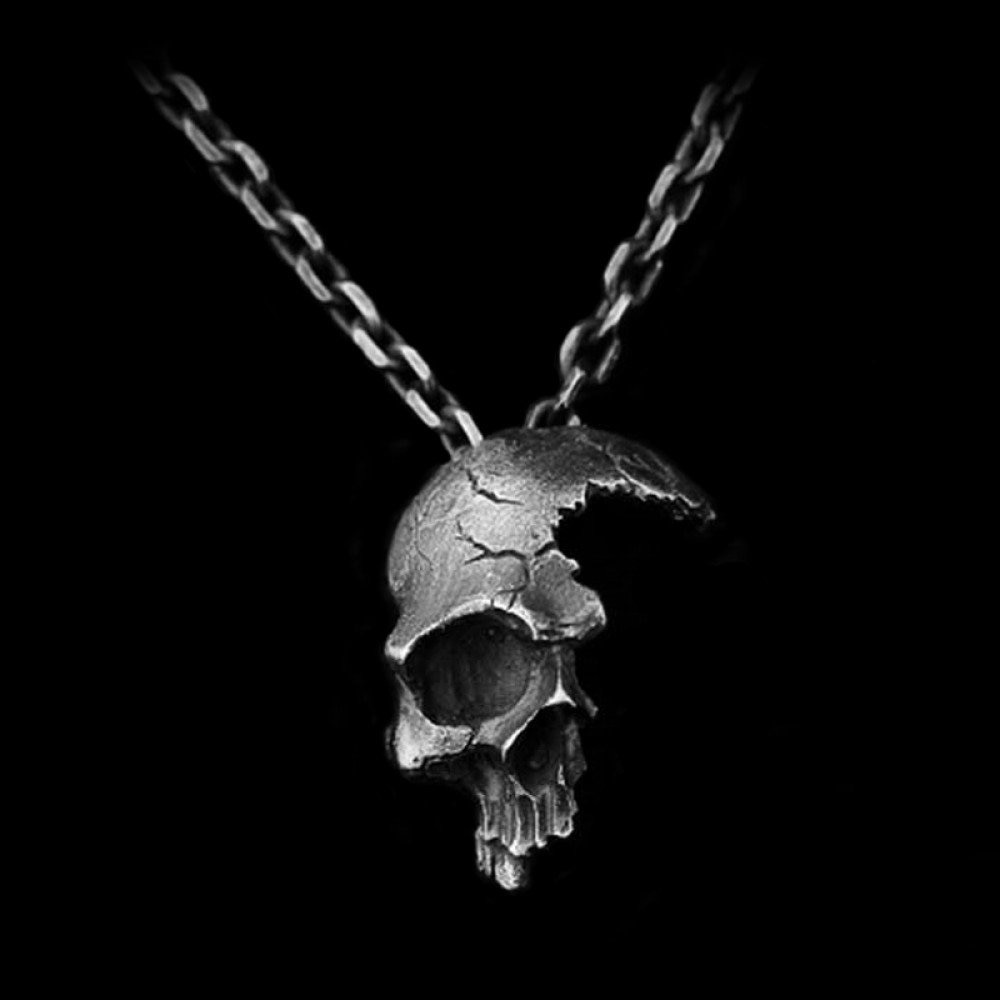 Broken-Damaged-Half-Face-Skull-Pendant-Necklace-Men's-Fashion-Biker-Rock-Punk-Jewelry-Antique-Silver-Color,-Chain-length-45cm Broken Damaged Half Face Skull Pendant Necklace Men's Fashion Biker Rock Punk Jewelry Antique Silver Color, Chain length 45cm